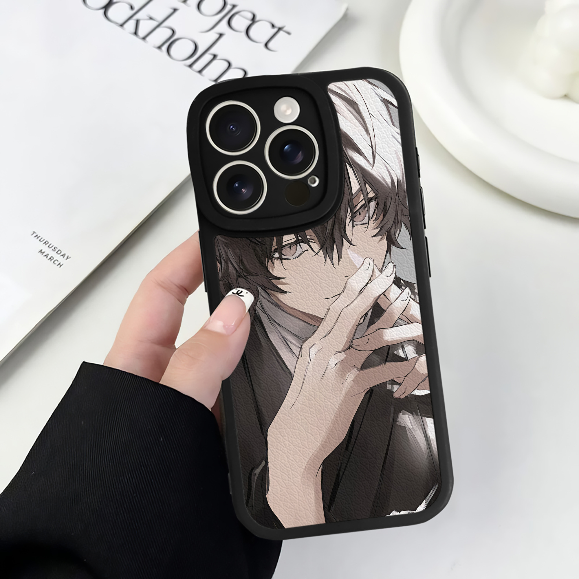 （画像用） 文豪ストレイドッグス Bungo Stray Dogs 【iPhone 16シリーズ対応】シリコンスマホケース（レザー調） 材質：シリコン